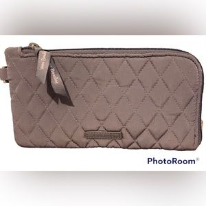 Vera Bradley RFID Gray Quilted Wallet Lined with poopy Fields